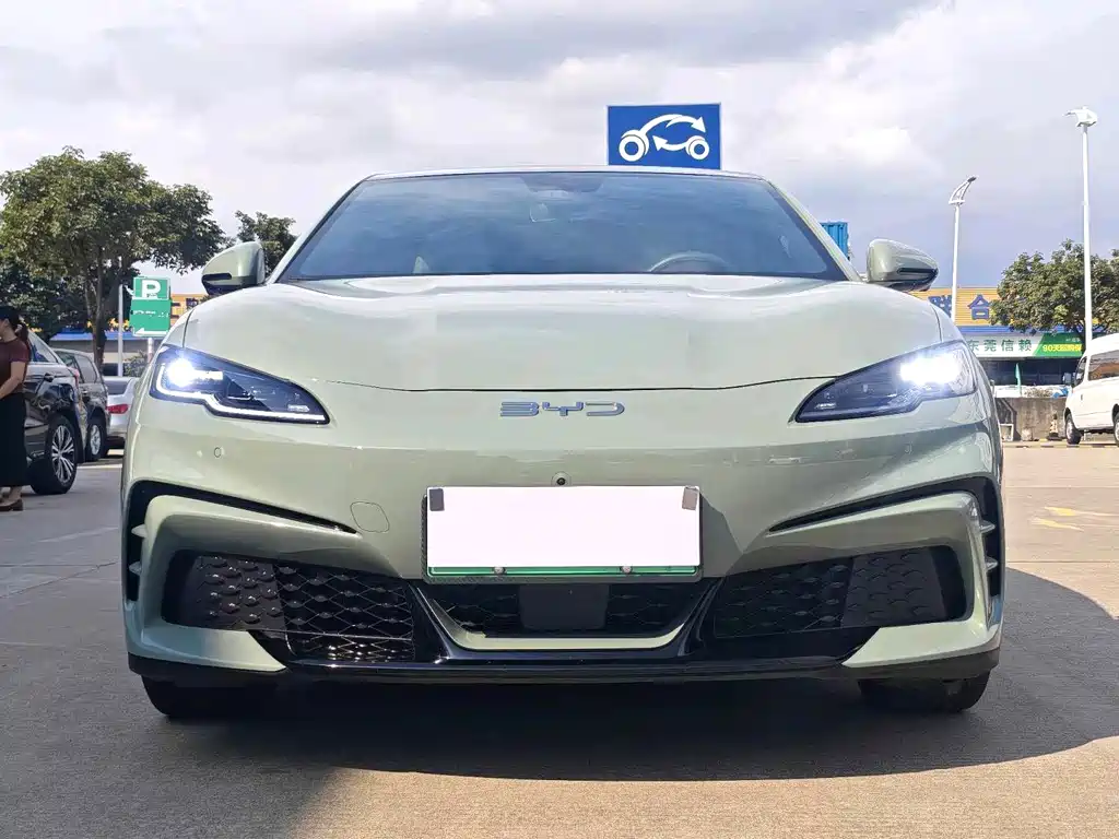 Byd Seal 06GT 2025