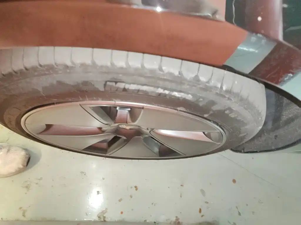 Tesla Model 3 — миниатюра 23