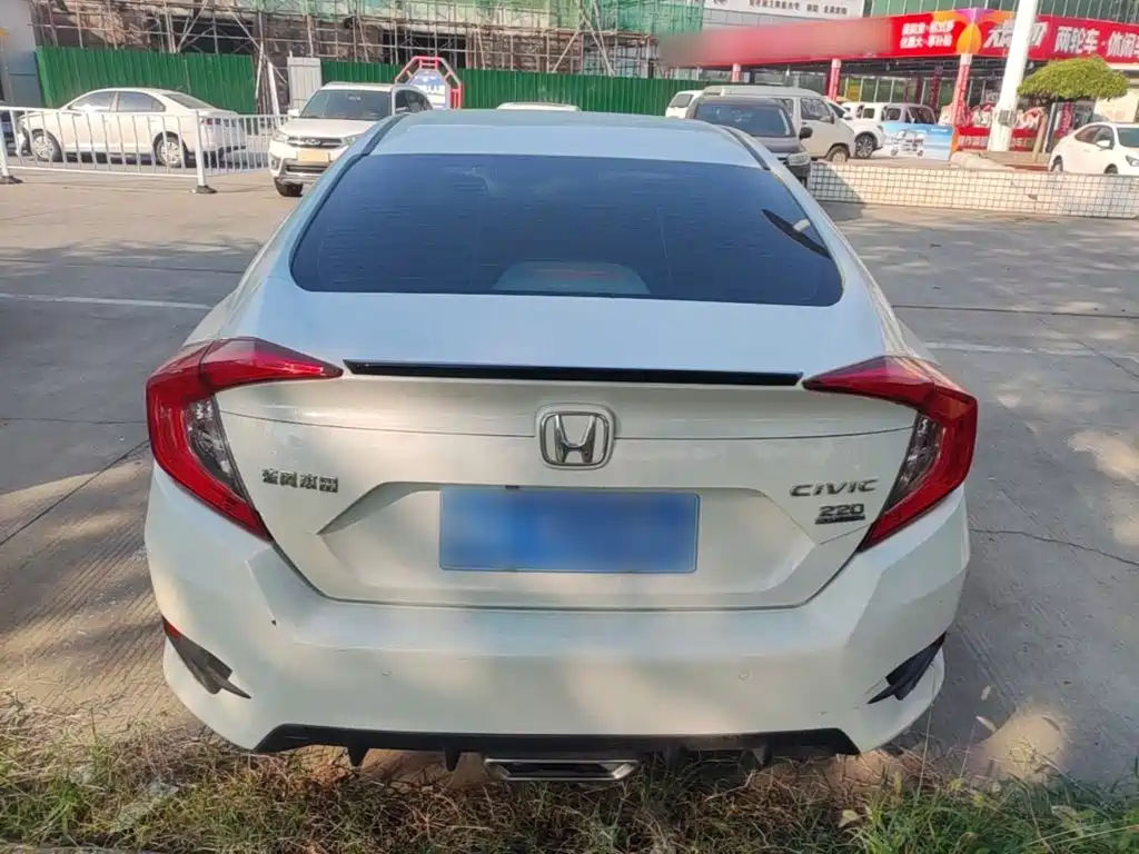 Honda Civic — миниатюра 6