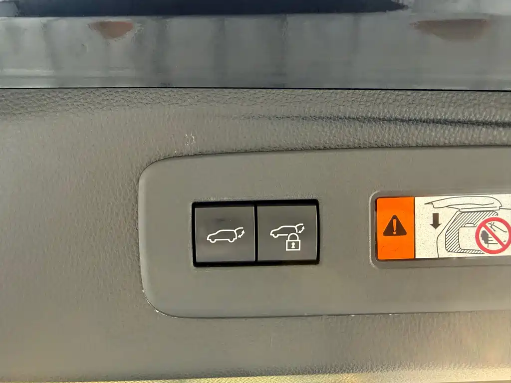 Toyota Prado — миниатюра 16