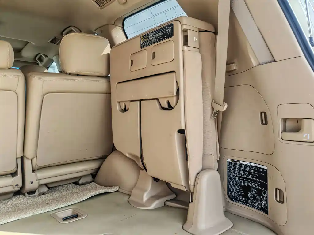 Toyota Land Cruiser — миниатюра 8