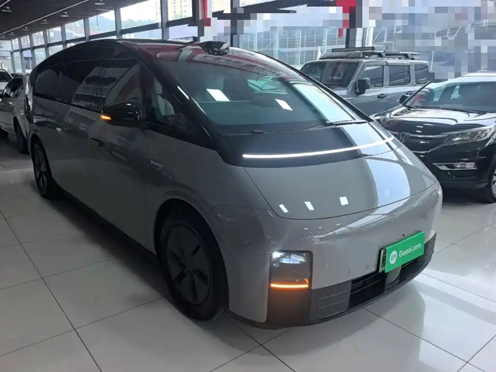 Li Auto Li MEGA — миниатюра 4