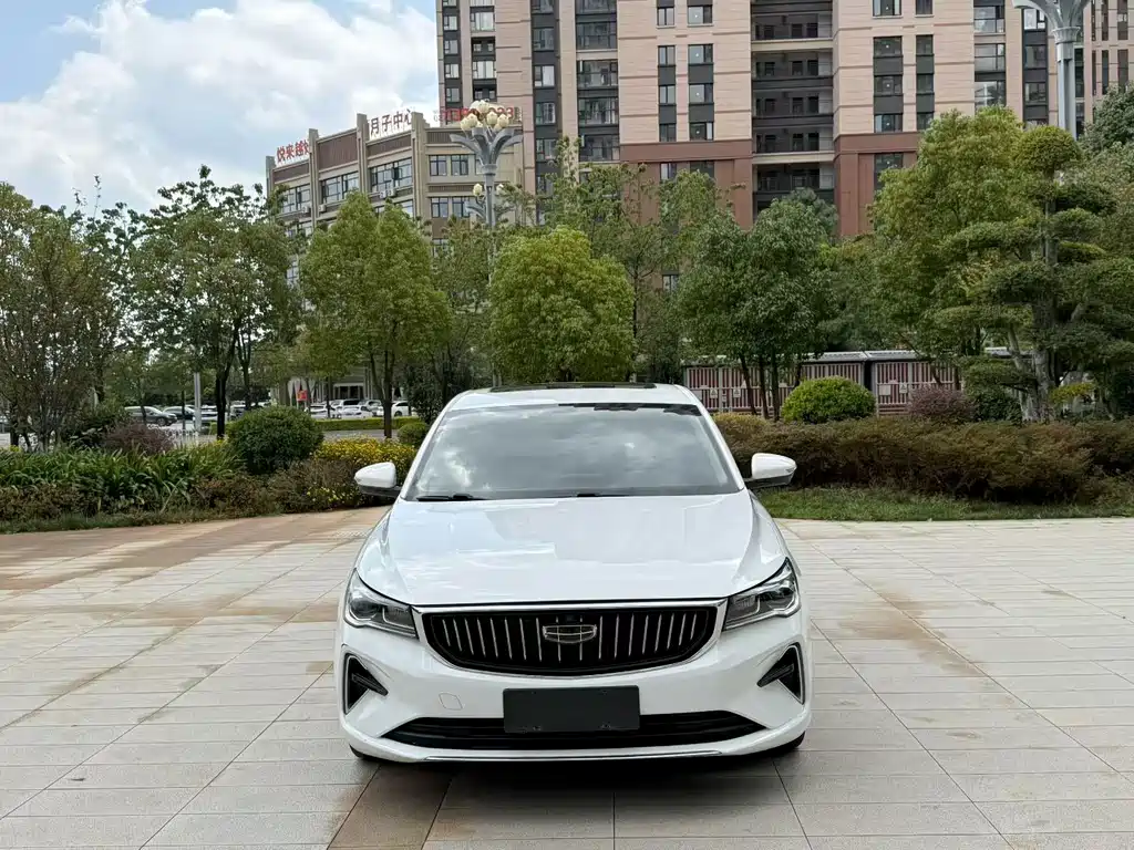 Geely Emgrand — миниатюра 3