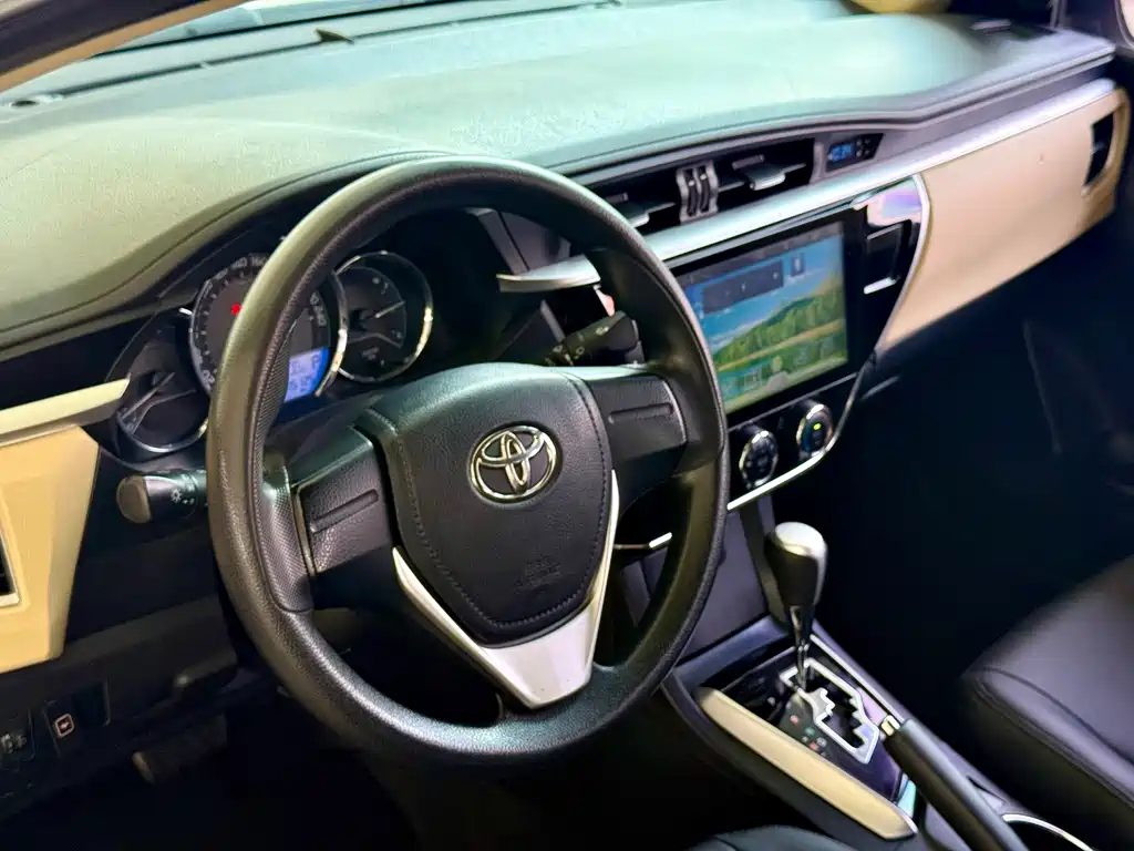 Toyota Corolla — миниатюра 8