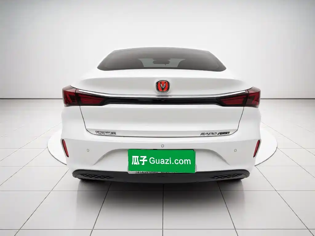 Changan Eado — миниатюра 5