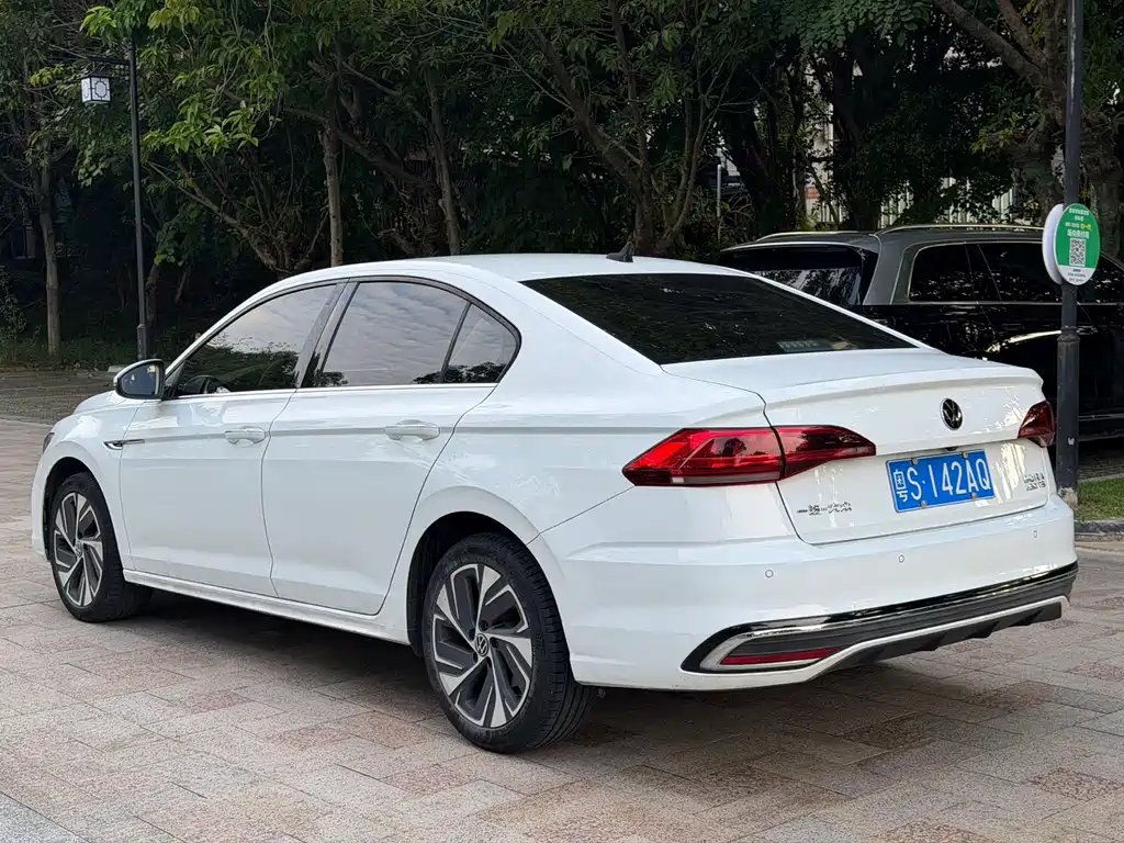 Volkswagen Bora — миниатюра 6