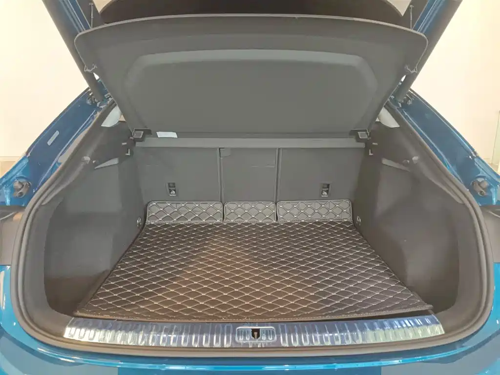 Audi Q3 Sportback — миниатюра 9
