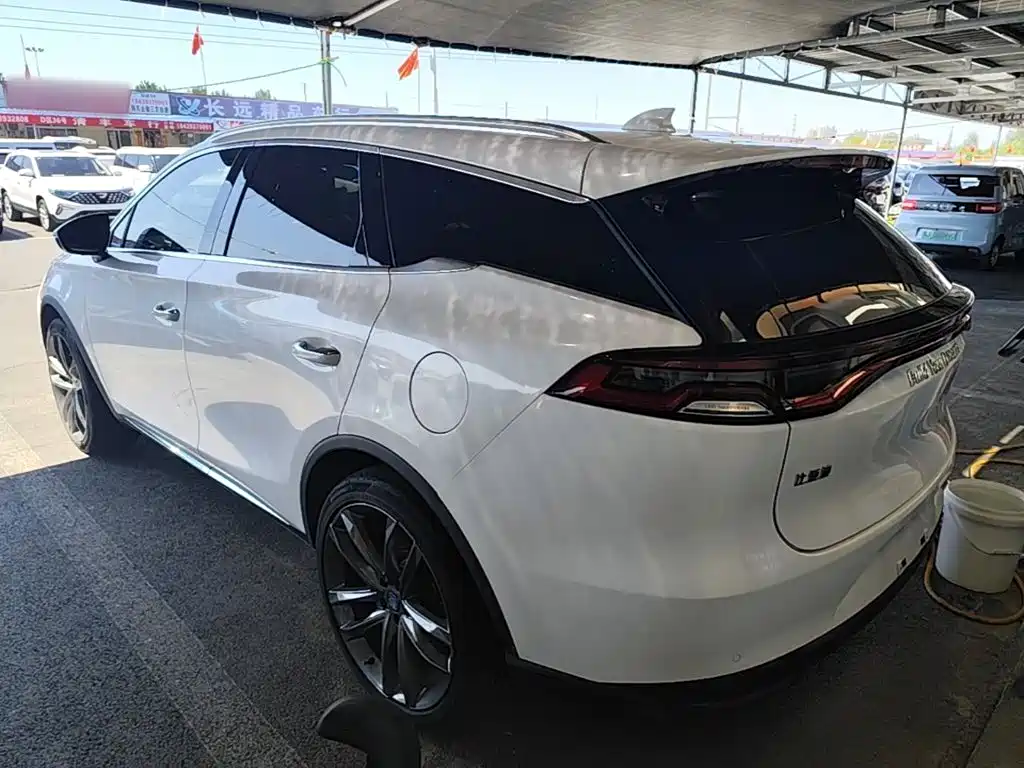 BYD Tang New Energy — миниатюра 5