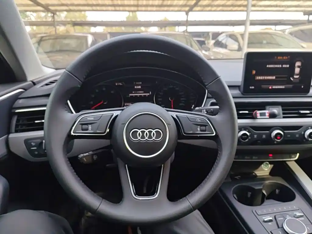Audi A4L — миниатюра 11