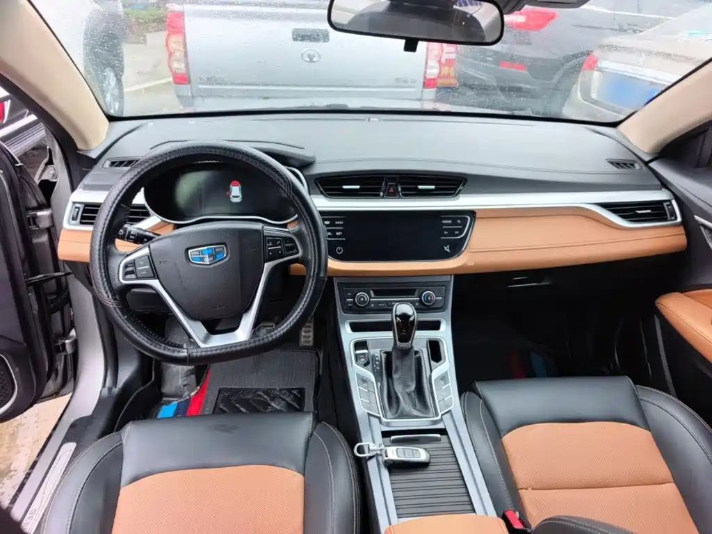 Geely Vision S1 — миниатюра 10