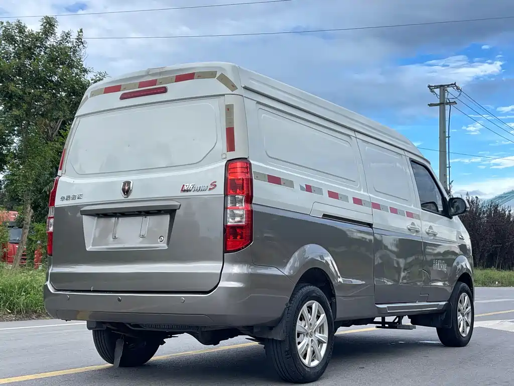Jinbei Hiace S — миниатюра 7