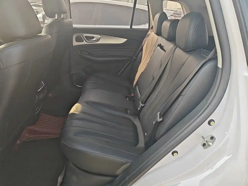 Roewe RX5 MAX — миниатюра 17