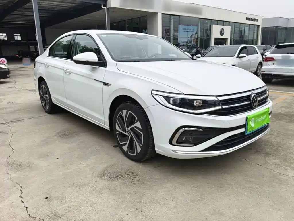 Volkswagen Bora — миниатюра 4
