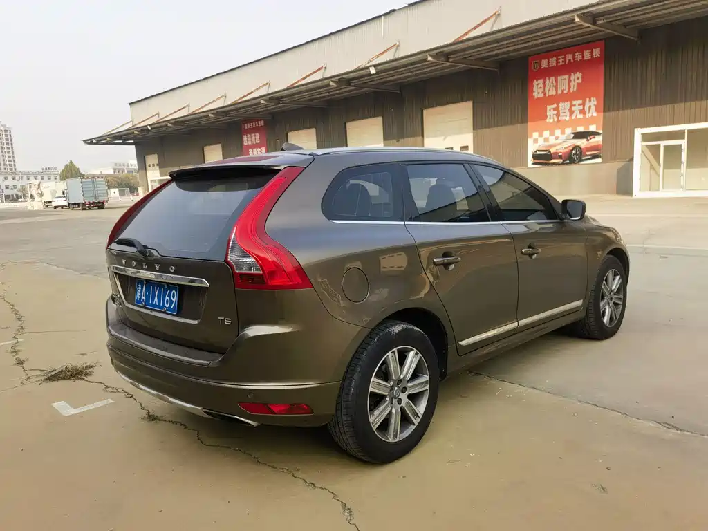 Volvo XC60 — миниатюра 5