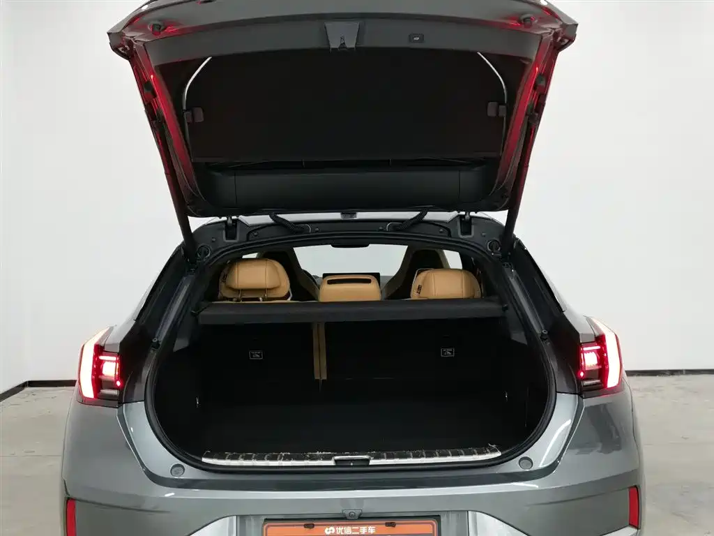 ZEEKR EXTREME KRYPTON 001