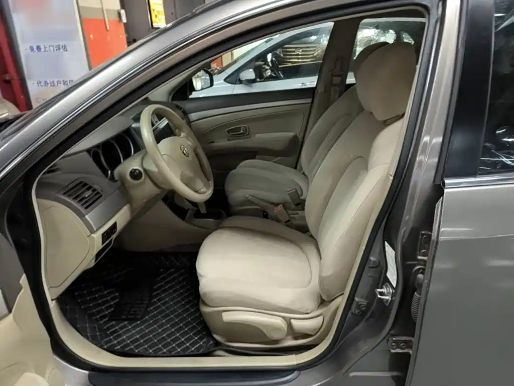 Nissan Sylphy — миниатюра 15