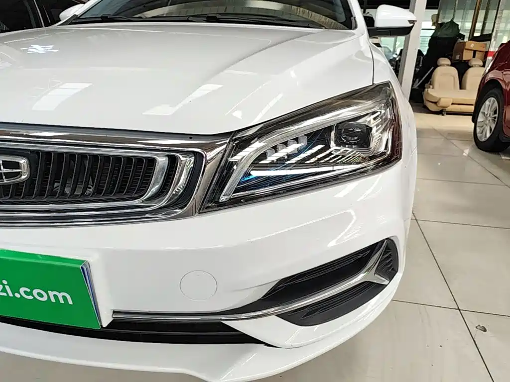 Geely Emgrand — миниатюра 24
