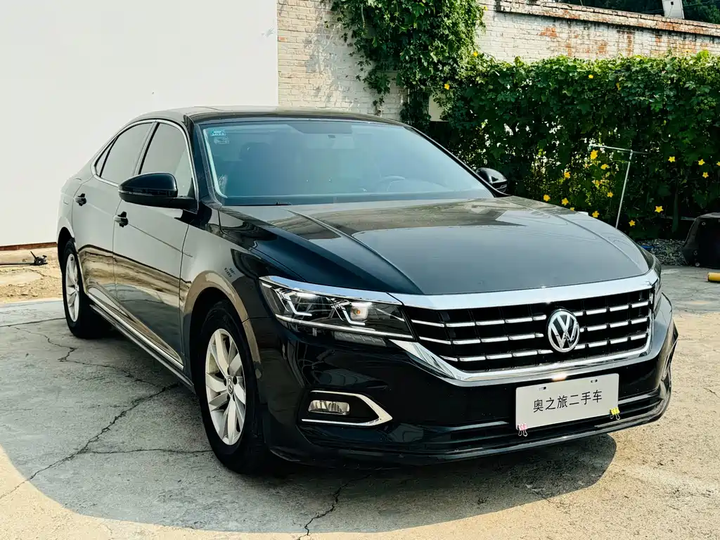 Volkswagen Passat 2020 280TSI VI