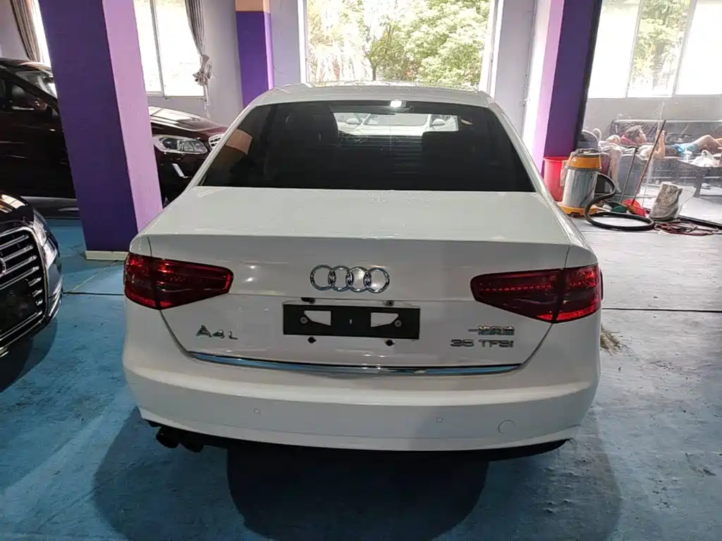 Audi A4L — миниатюра 6