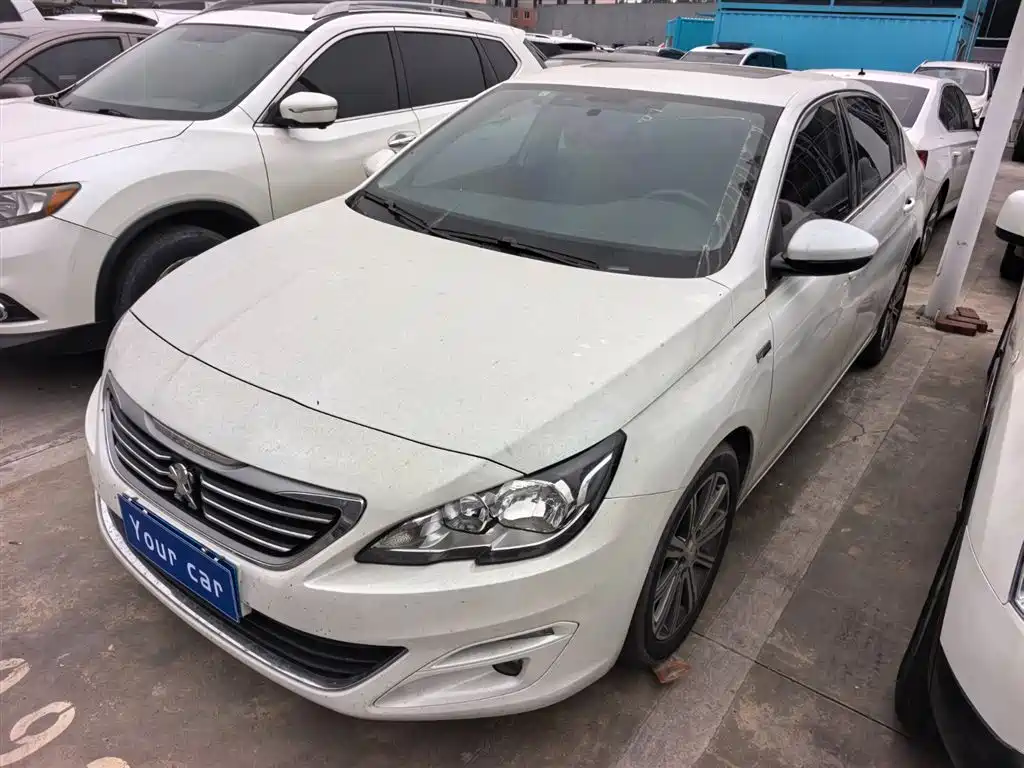 Peugeot 408 2016