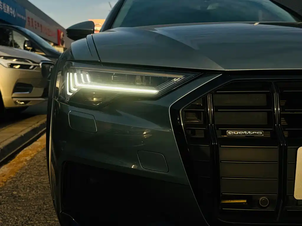 Audi A6 2021 allroad quattro 55 TFSI Premium
