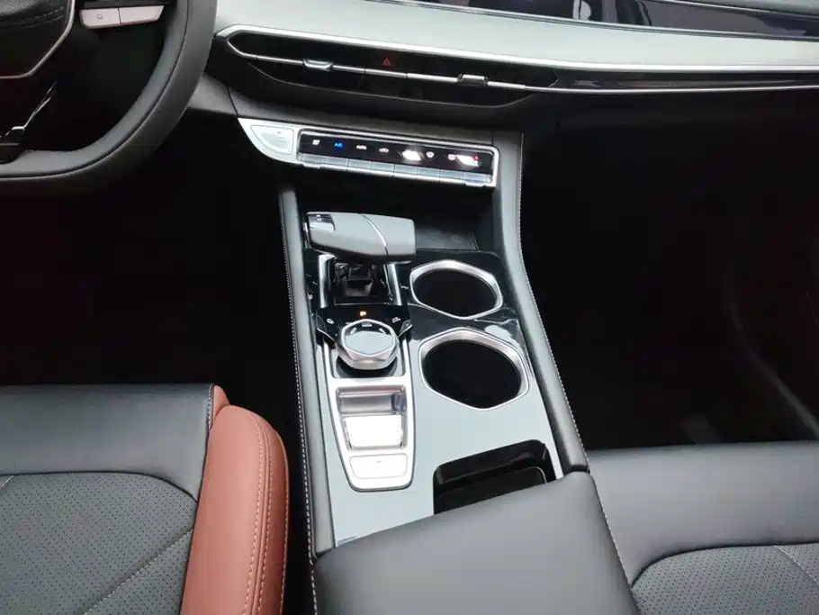 Changan Eado — миниатюра 16
