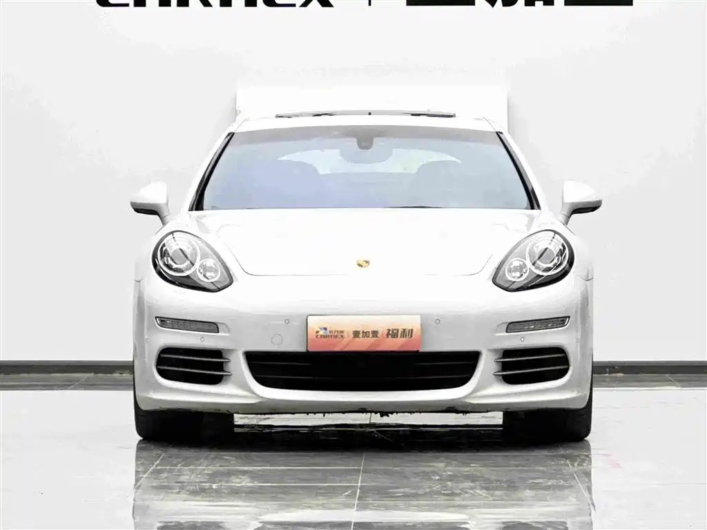 Porsche Panamera — миниатюра 2