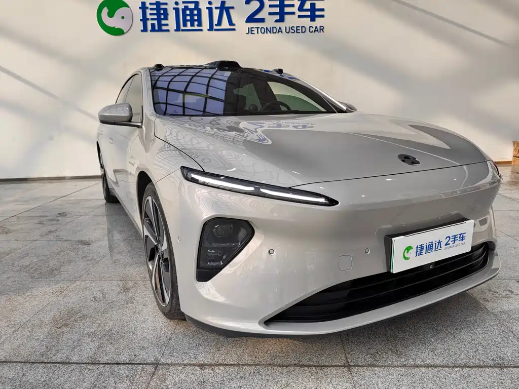 NIO NIO ET7