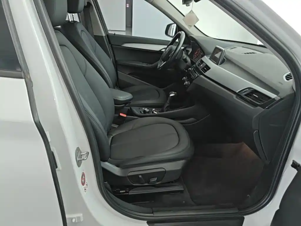 BMW X1 — миниатюра 25