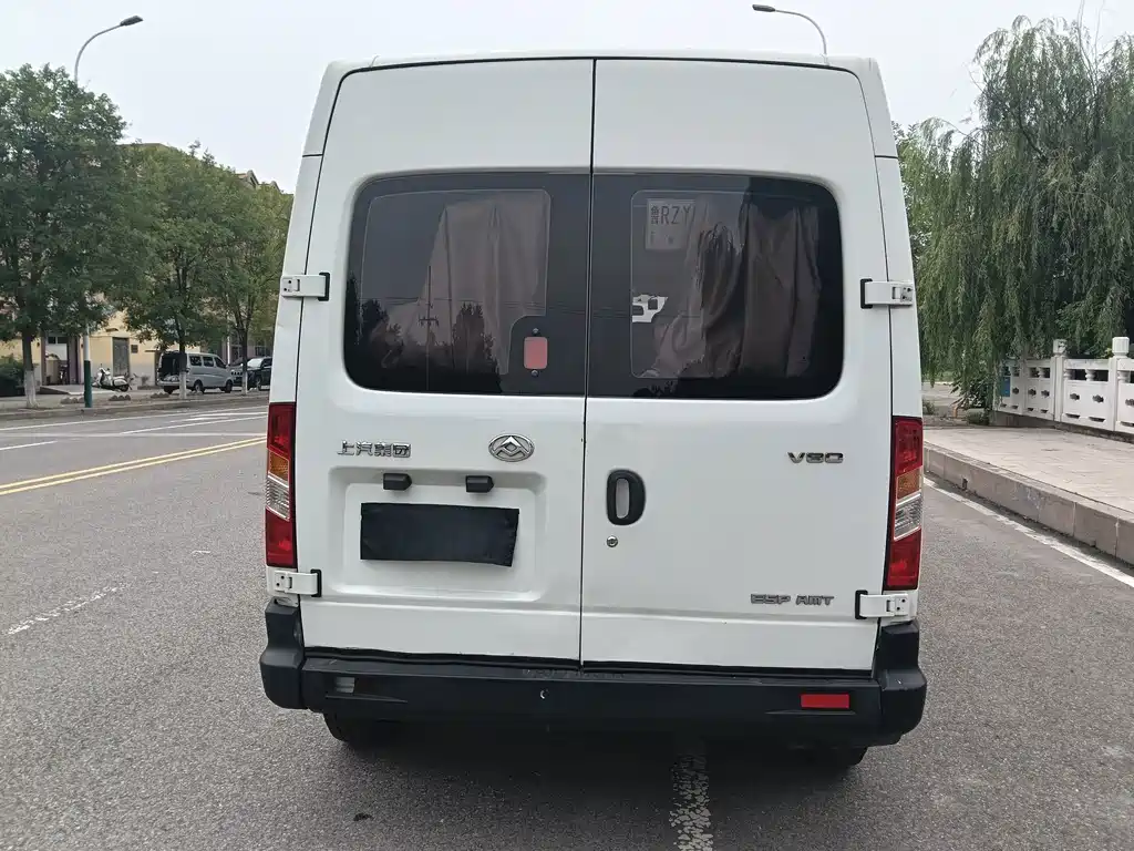 Maxus V80 — миниатюра 6