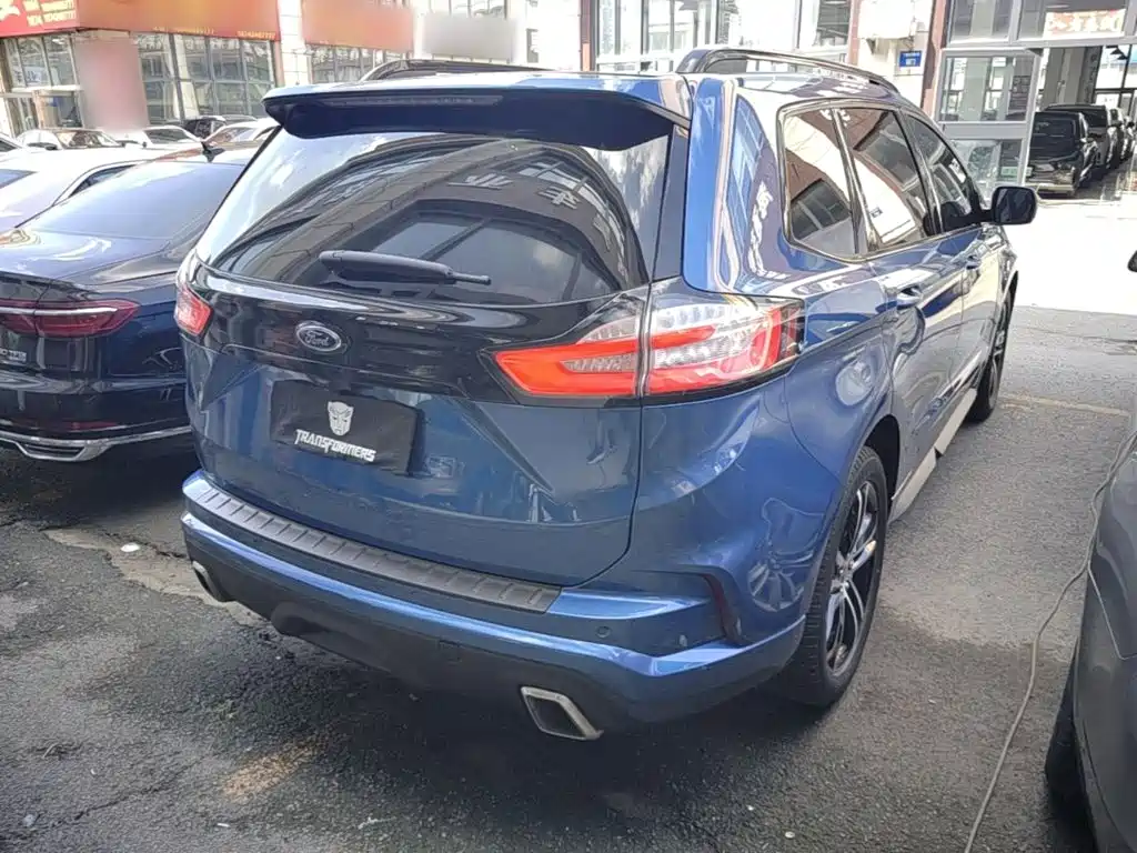 Ford Edge — миниатюра 7