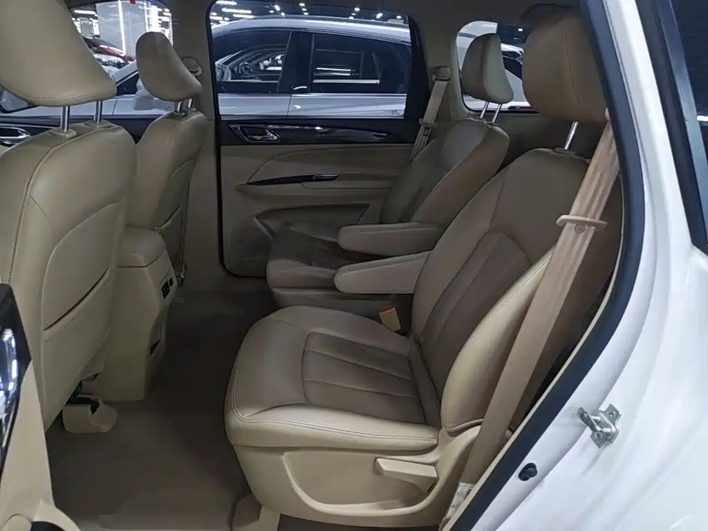 Baojun 730 — миниатюра 17