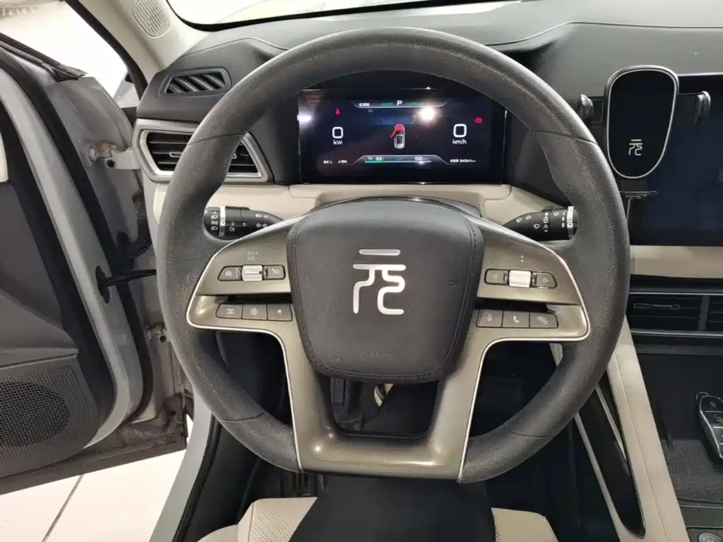 BYD Yuan UP — миниатюра 11