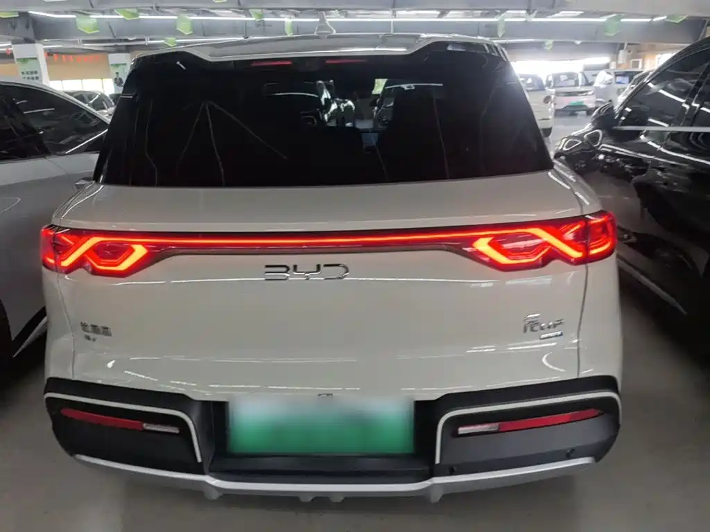 BYD Yuan UP — миниатюра 6