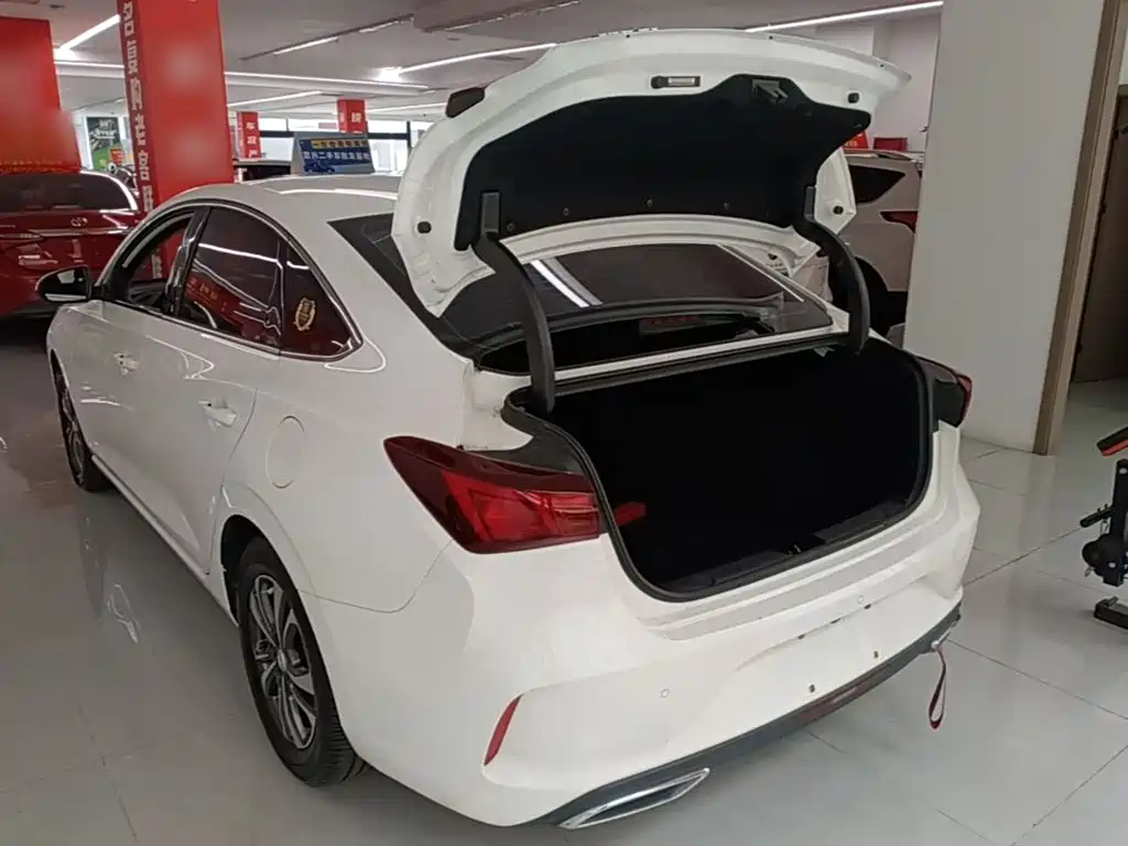 Changan Eado — миниатюра 17