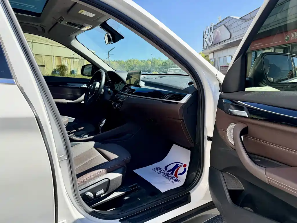 BMW X1 — миниатюра 12