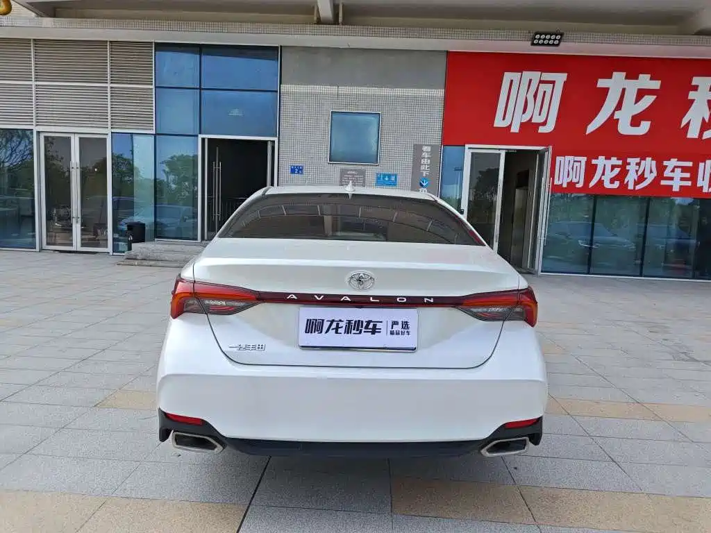 Toyota Avalon — миниатюра 4