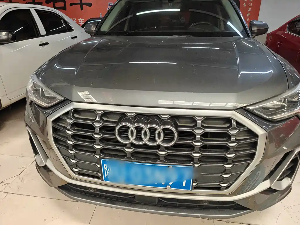 Audi Q3 — миниатюра 2