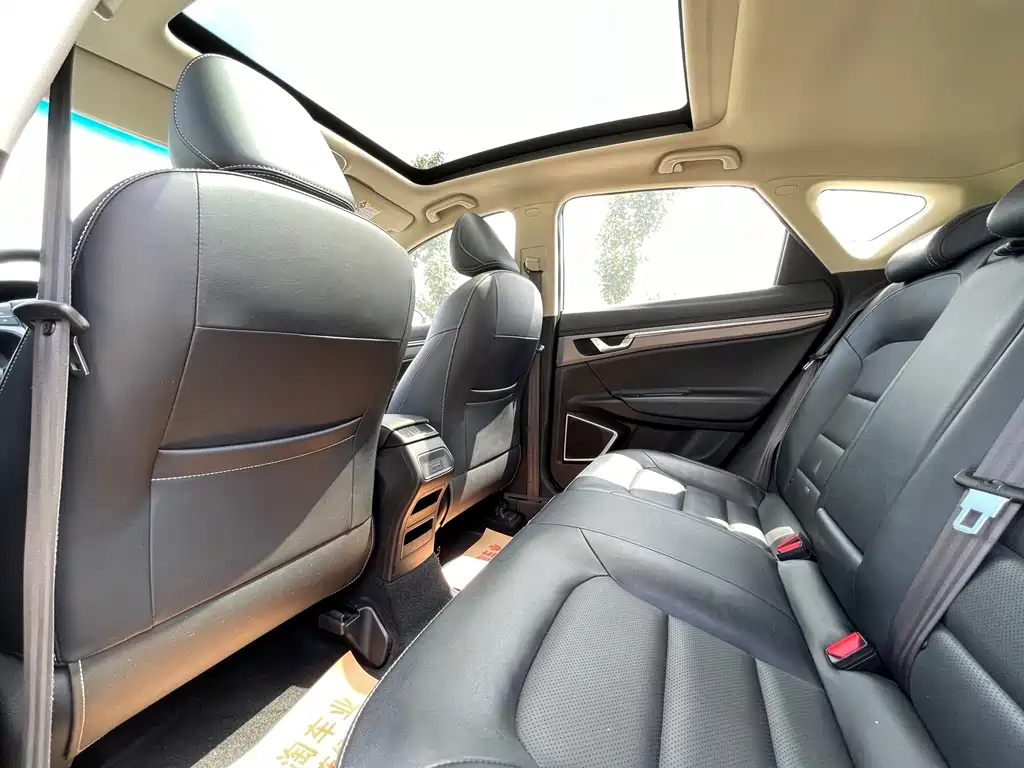 Geely Emgrand GS — миниатюра 11