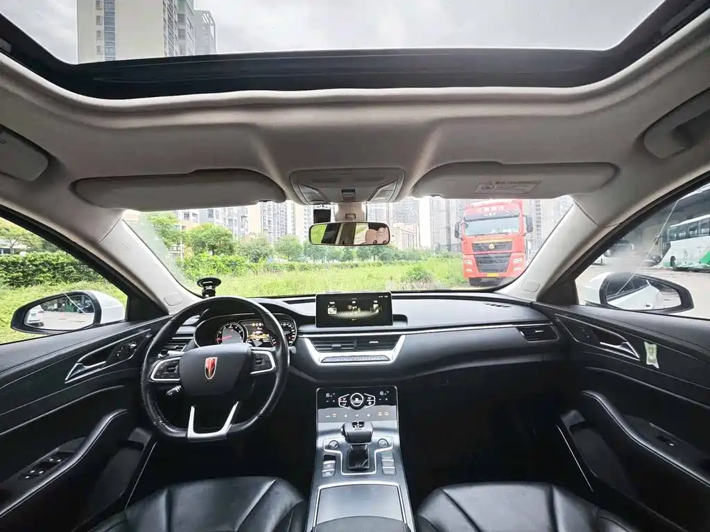 Hongqi Hongqi H5 — миниатюра 9