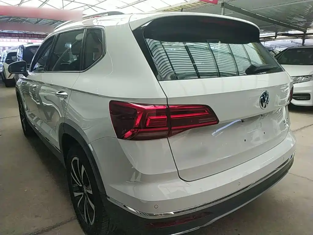 Volkswagen Tharu — миниатюра 5