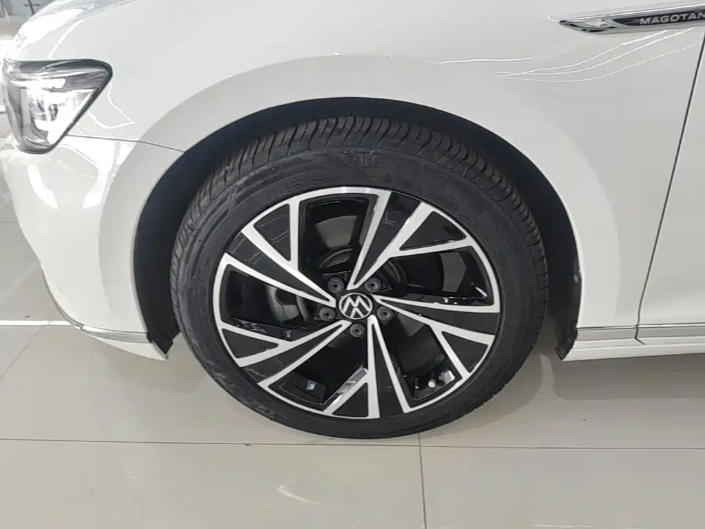 Volkswagen Magotan — миниатюра 23