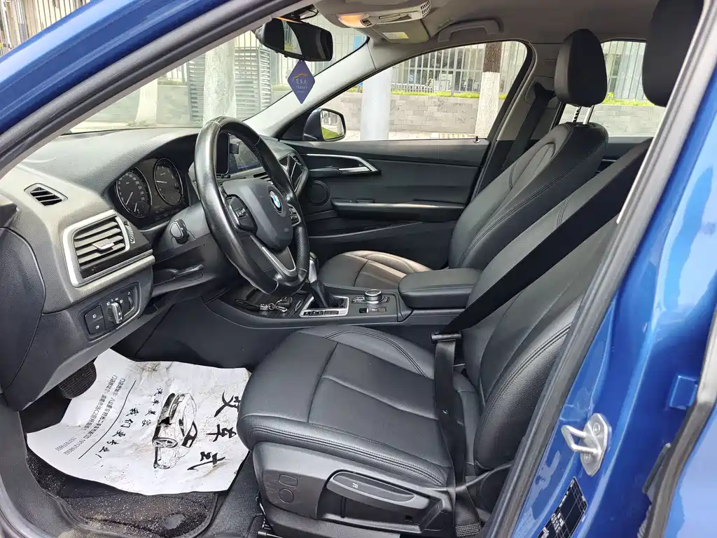 BMW 1 Series — миниатюра 6