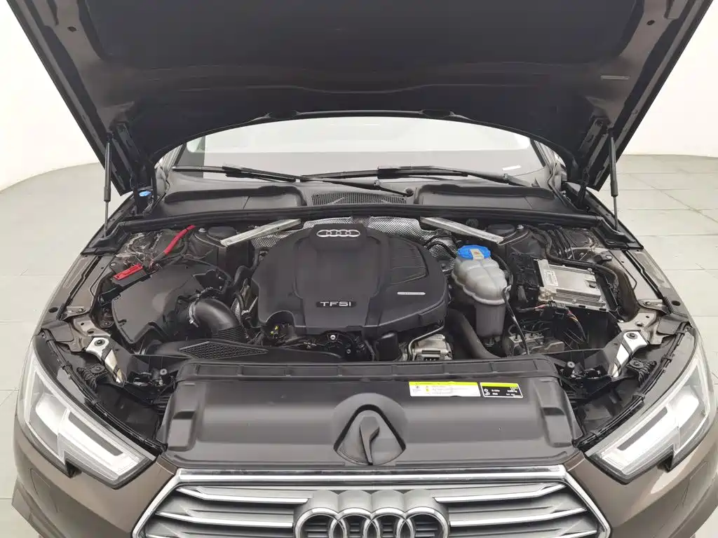 Audi A4L — миниатюра 6