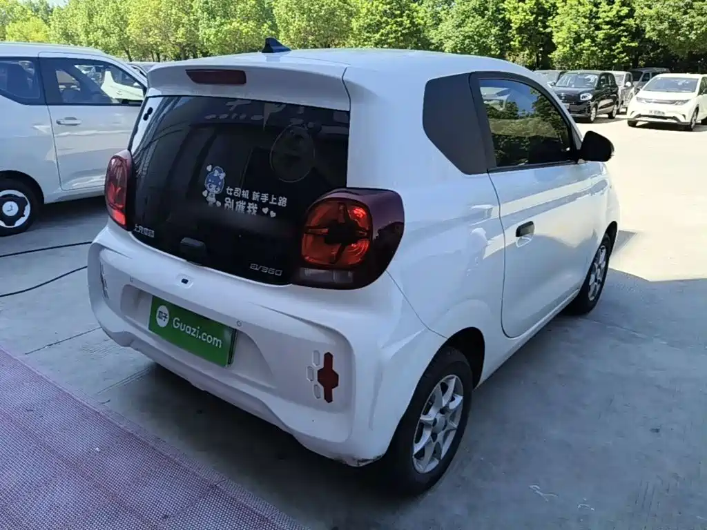 Roewe Clever — миниатюра 7