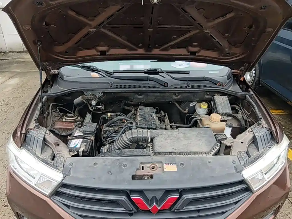 Wuling Hongguang — миниатюра 20