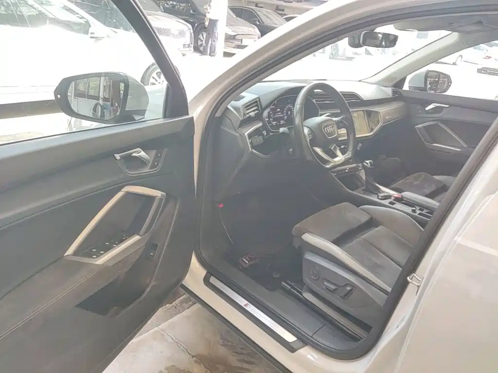 Audi Q3 — миниатюра 16