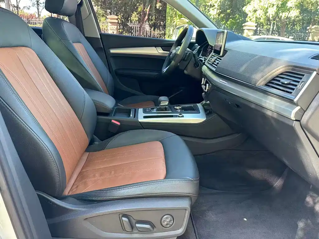 Audi Q5L — миниатюра 19