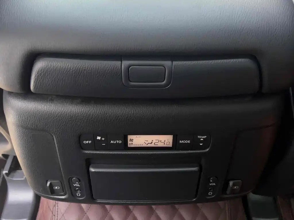 Infiniti QX80 — миниатюра 9