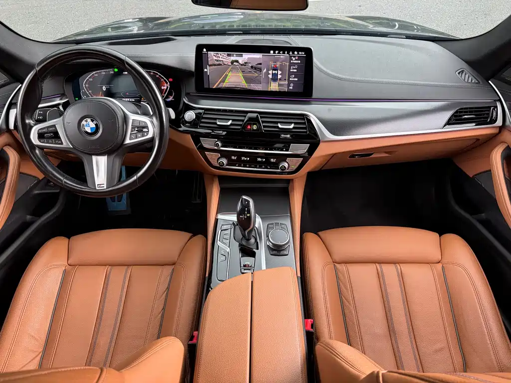 BMW 5 Series (Import) — миниатюра 7